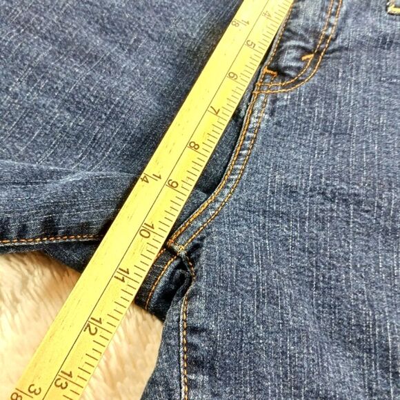 Levi's 512 Prefectly Slimming Stretch Denim Capri Women's 6. Sequined Pockets... - Picture 9 of 11